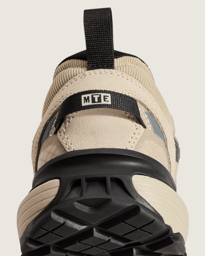 Vans Crosspath XC Shoe in Peyote Beige / Black
