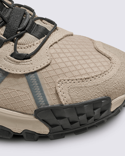 Vans Crosspath XC Shoe in Peyote Beige / Black