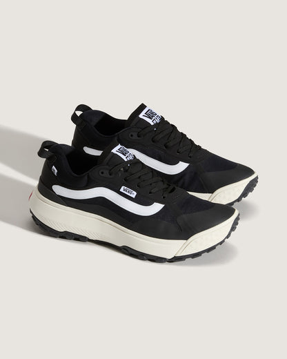 Vans Crosspath Shoe in Black / White