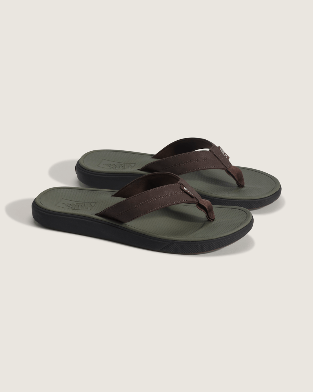 Vans Seabrook Sandal in Demitasse Brown / Grape Leaf Green