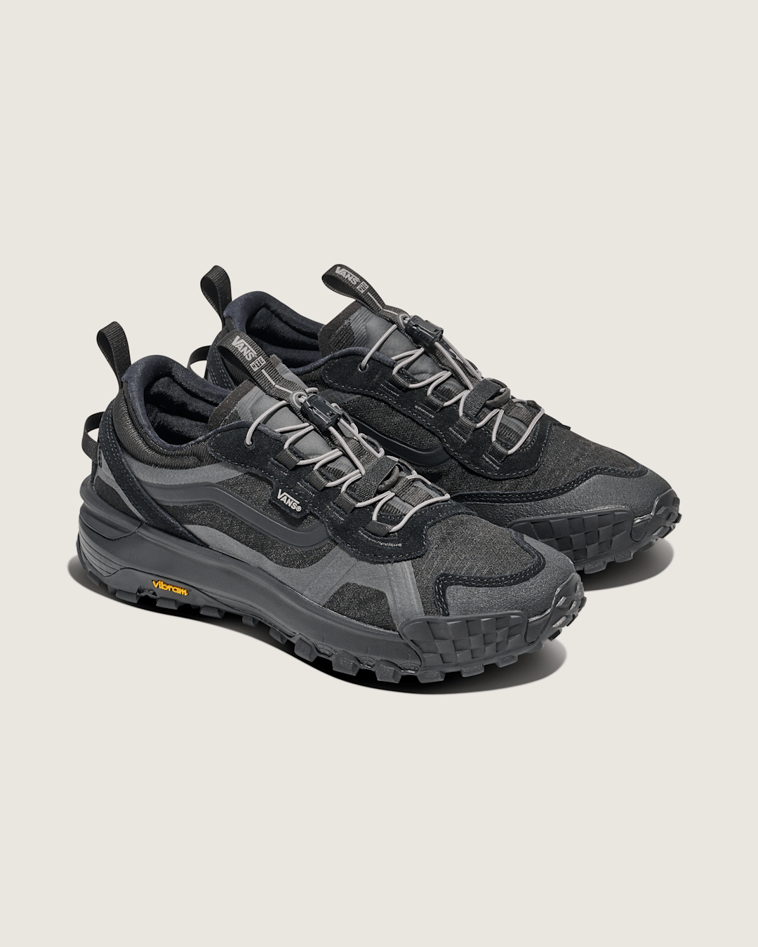 Vans Crosspath XC Shoe in Black / Grey