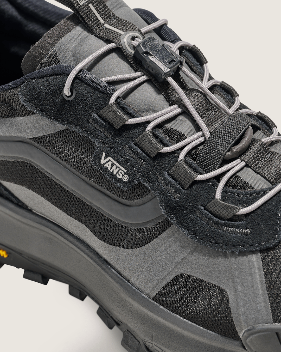Vans Crosspath XC Shoe in Black / Grey