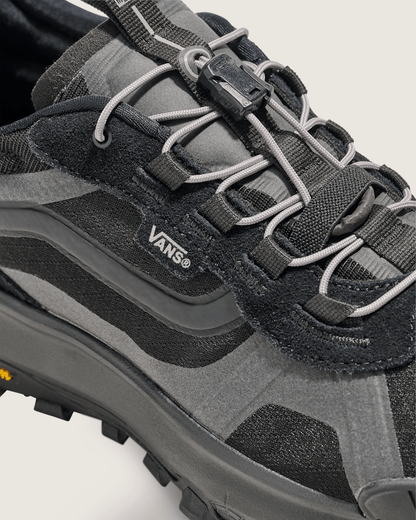 Vans Crosspath XC Shoe in Black / Grey