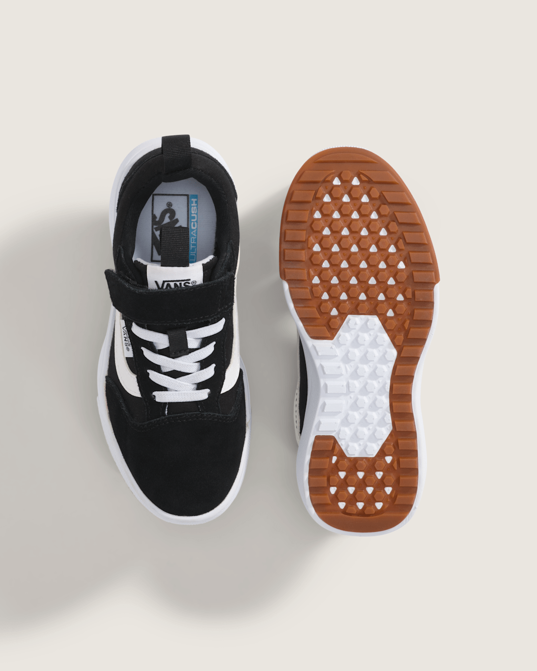 Vans Little Kids UltraRange V Shoe in Black / White