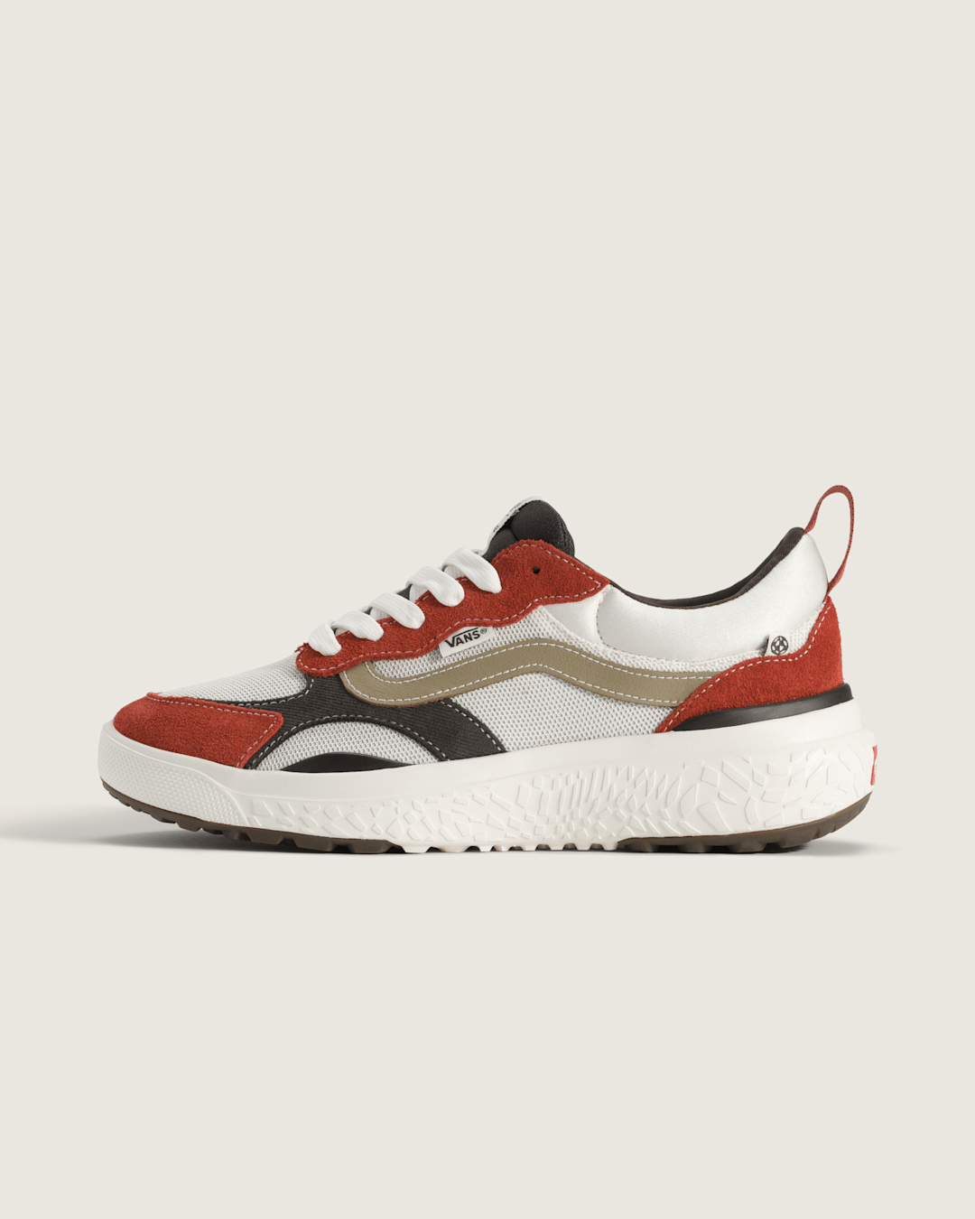 Vans UltraRange Neo VR3 Shoe in Coffee Brown / Brick Red