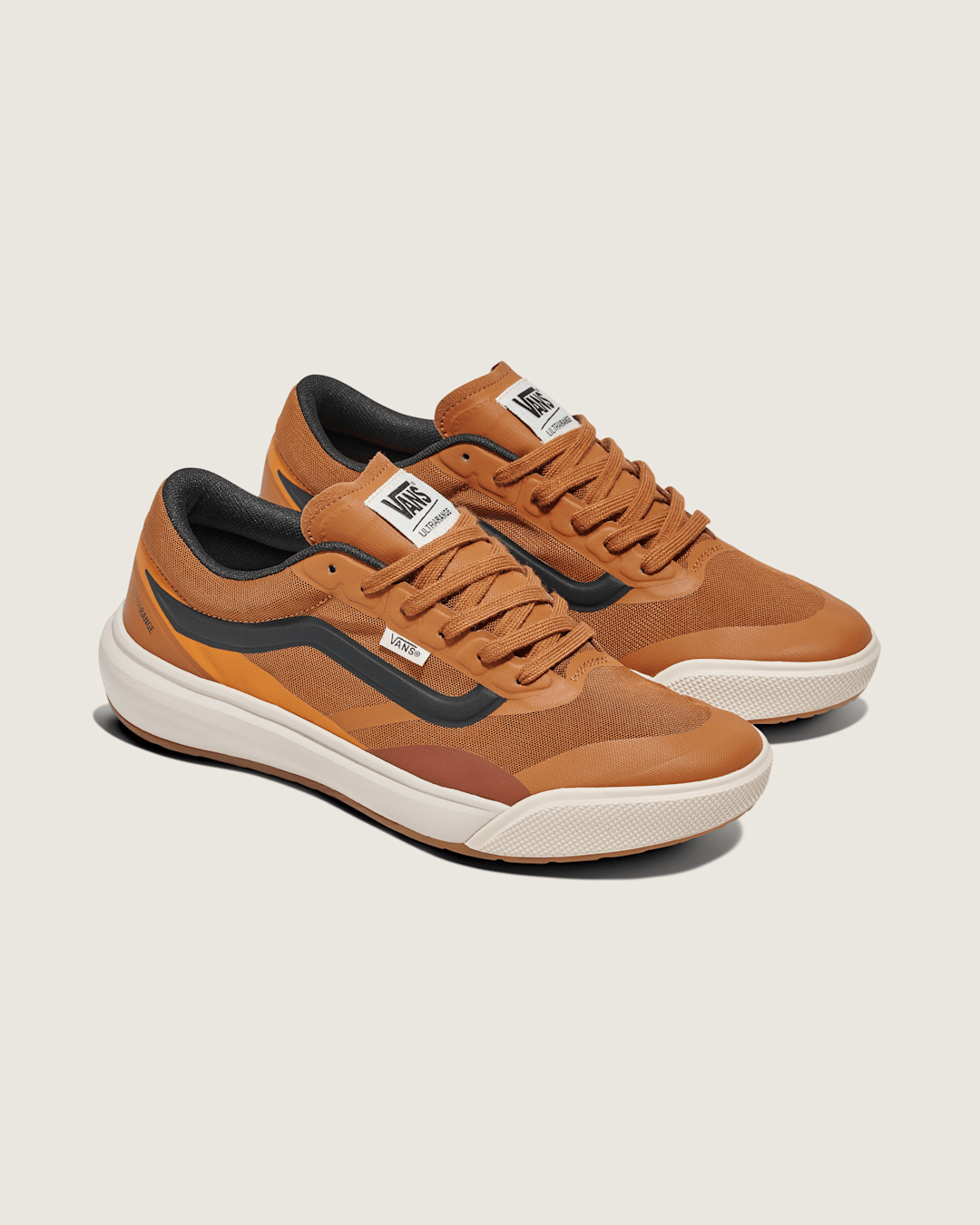 Vans UltraRange 2.0 Shoe in Orange / Brown