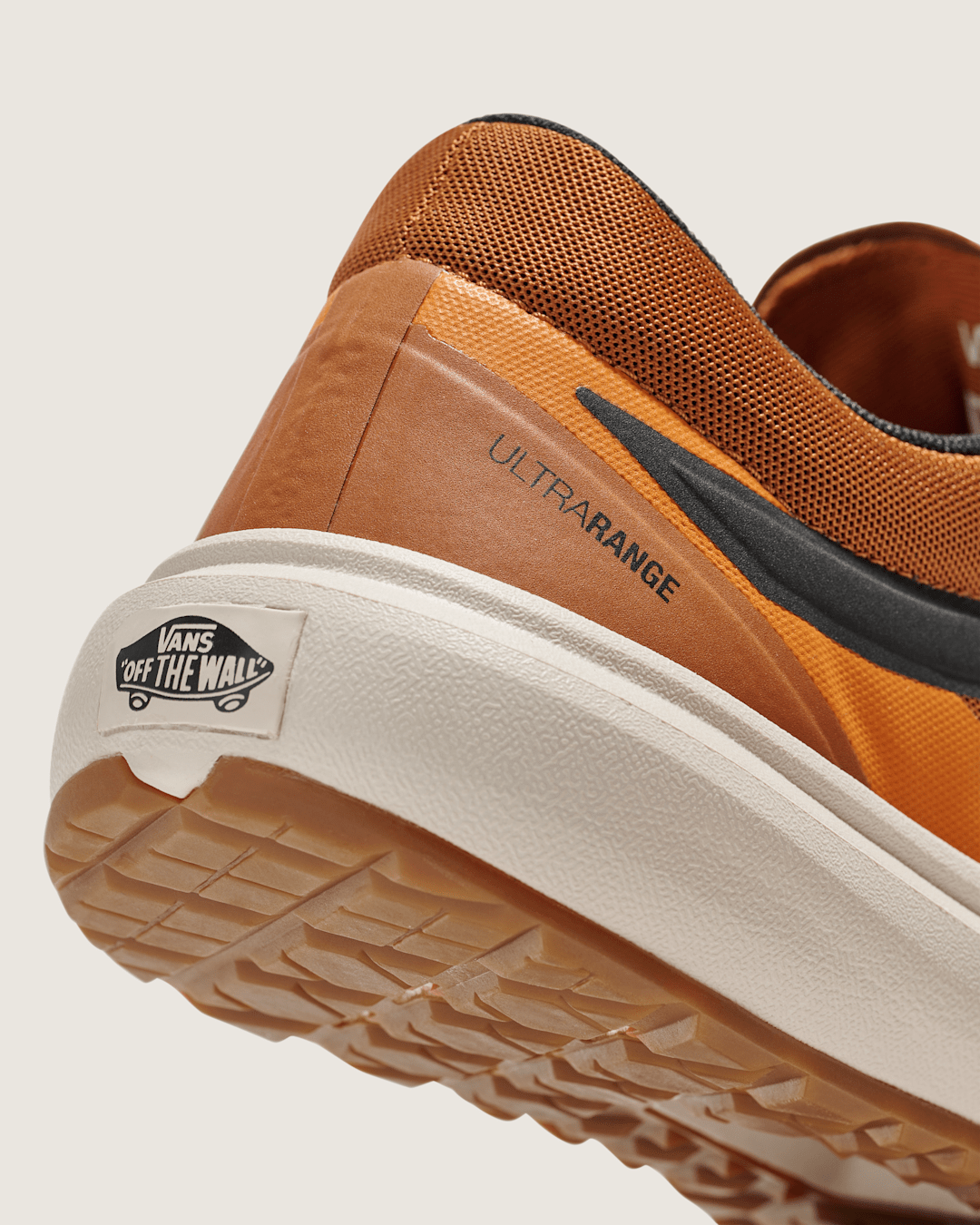 Vans UltraRange 2.0 Shoe in Orange / Brown