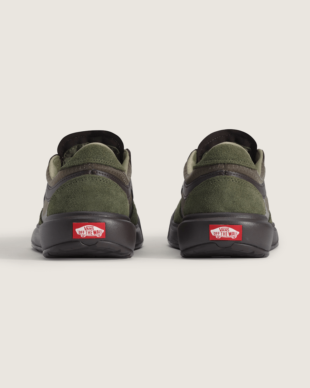 Vans UltraRange 2.0 Shoe in Pine Forest Green