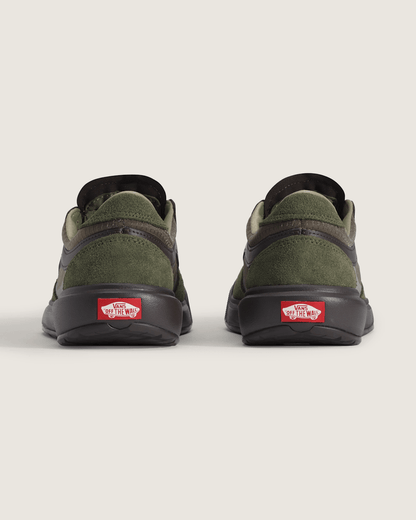 Vans UltraRange 2.0 Shoe in Pine Forest Green