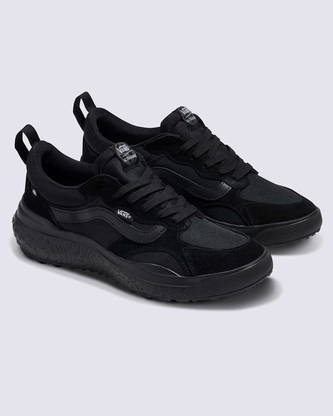 Vans UltraRange Neo VR3 Shoe in Black