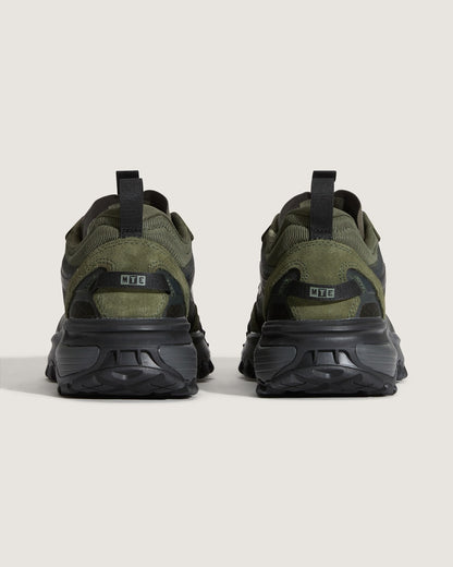 Vans Crosspath XC Shoe in Dark Green