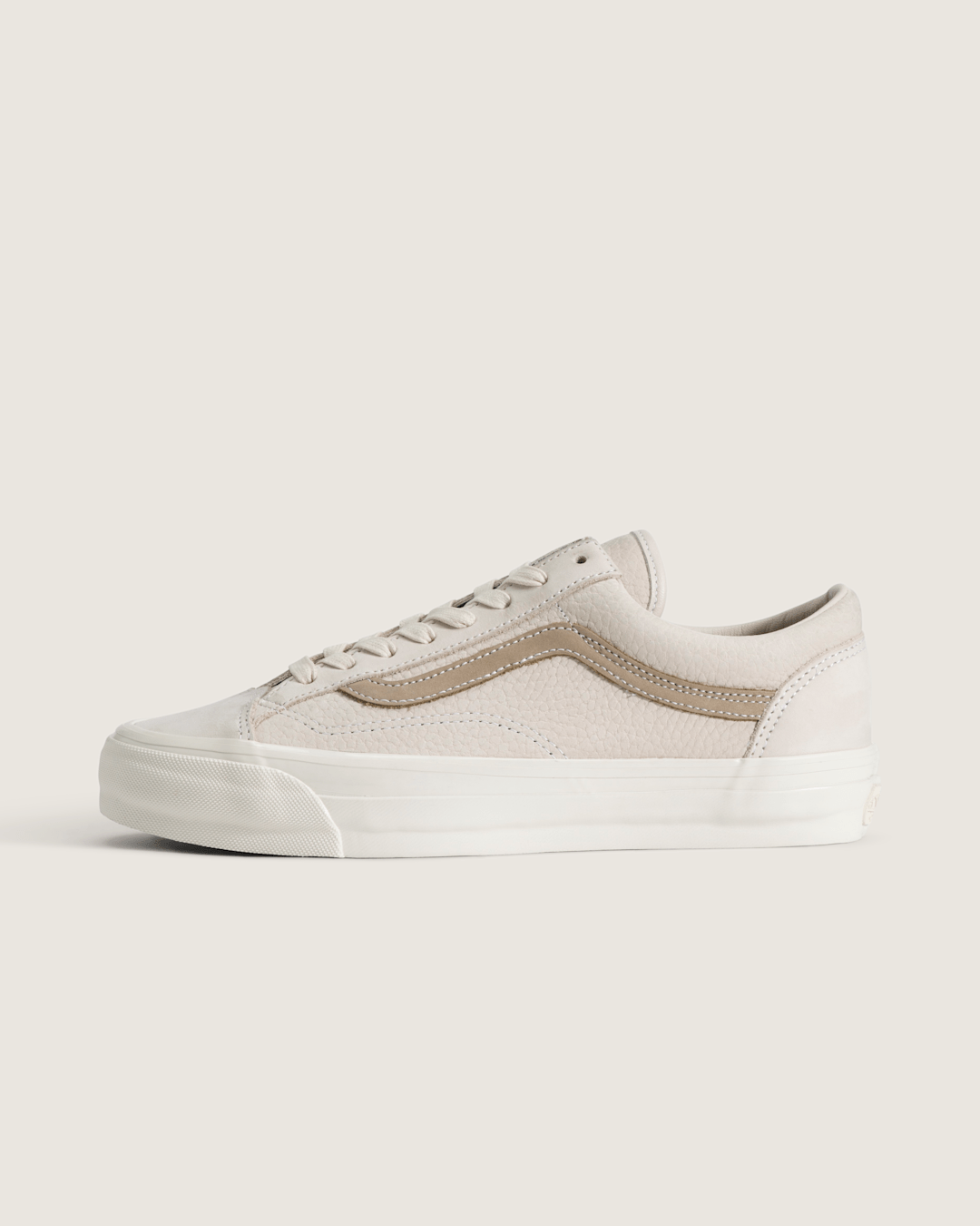 Vans Premium Old Skool Shoe in Oatmeal Beige
