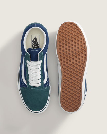 Vans Old Skool Shoe in Mystic Moss Green