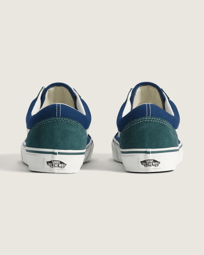 Vans Old Skool Shoe in Mystic Moss Green