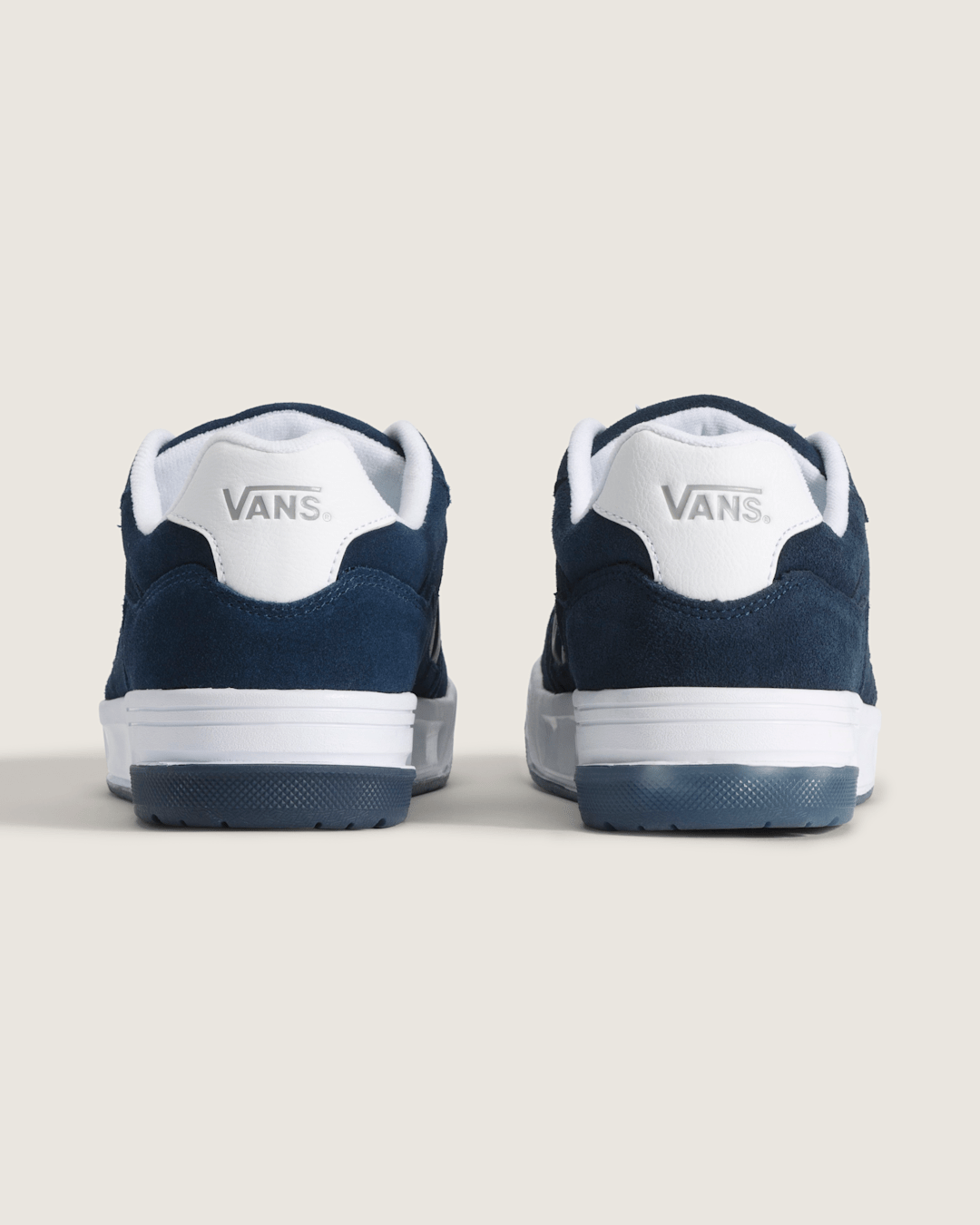 Vans Upland Shoe in Navy Blue