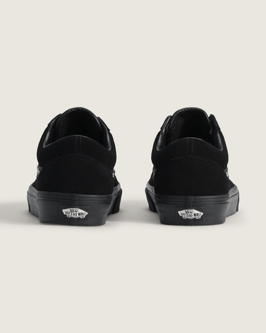 Vans Old Skool Shoe in Black