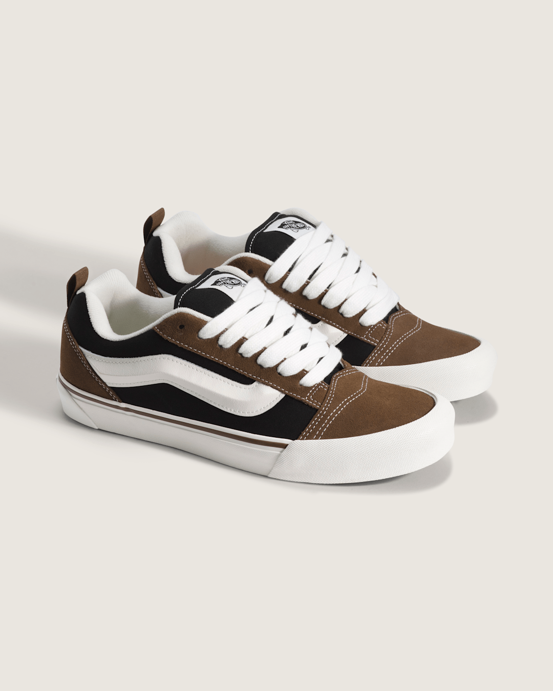 Vans Knu Skool Shoe in Black / Brown