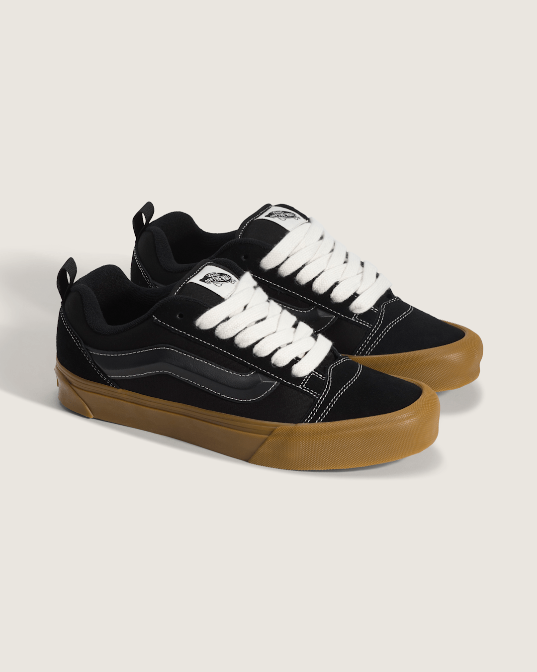 Vans Knu Skool Shoe in Gum Black