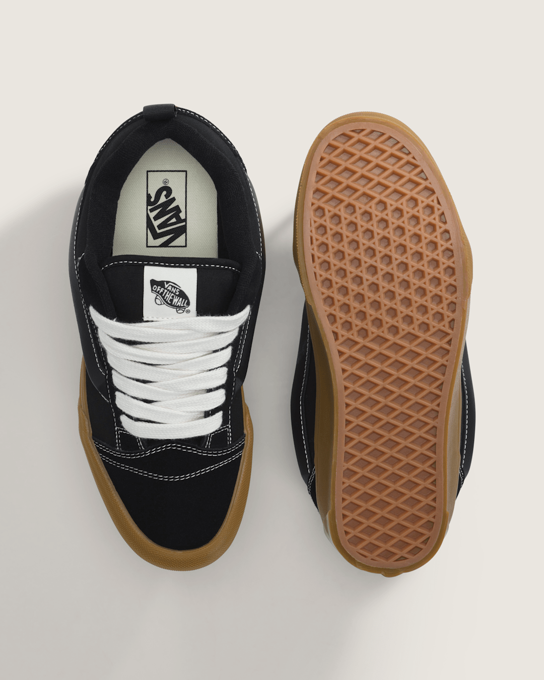 Vans Knu Skool Shoe in Gum Black