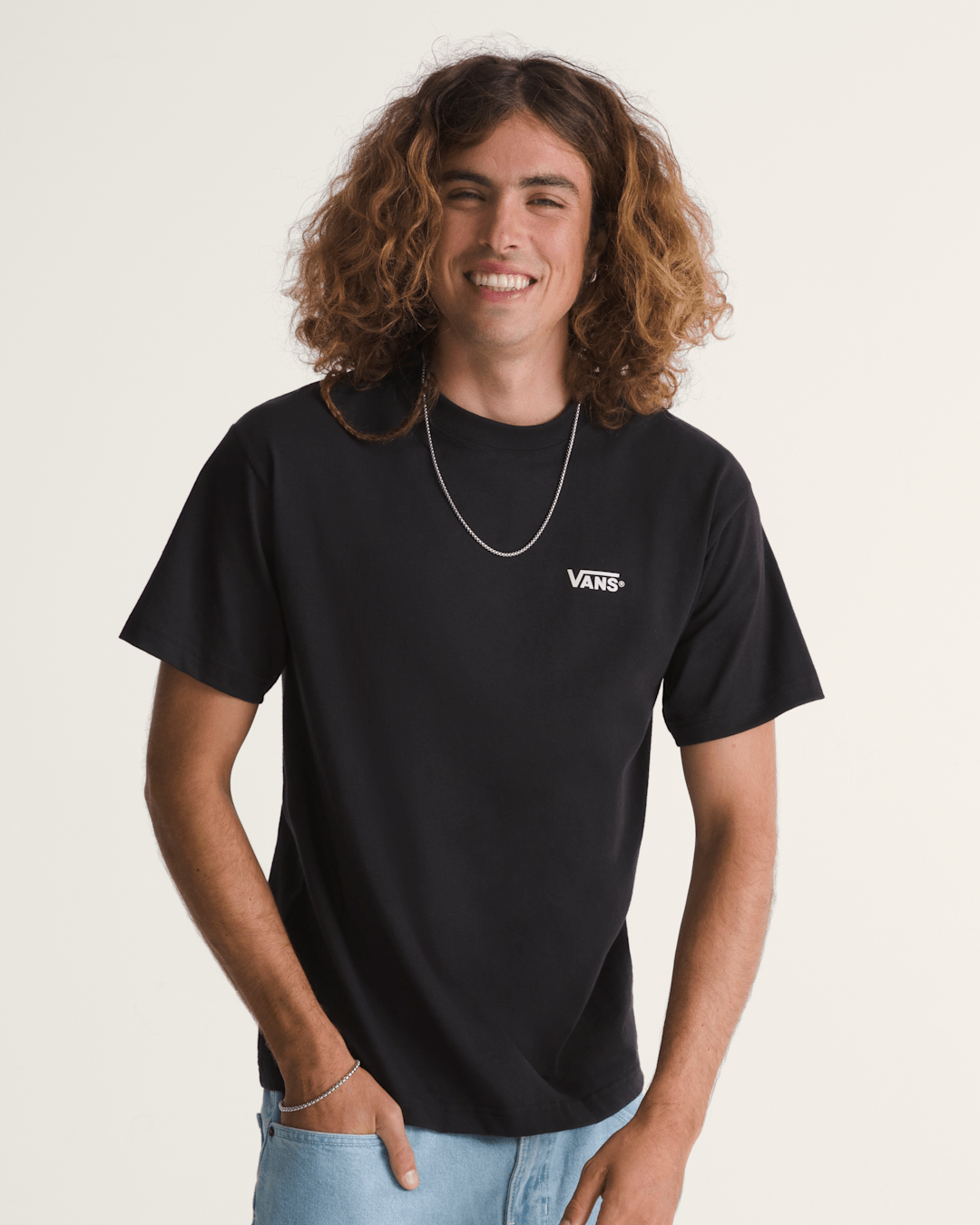 Vans New Left Chest T-Shirt in Black / White