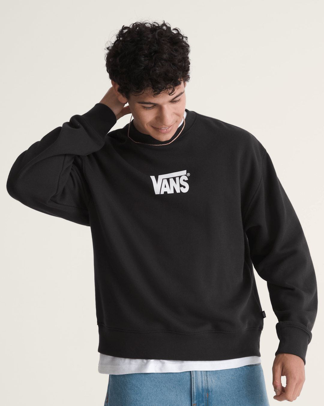 Vans Stretch Logo Crew Sweatshirt in Black / White