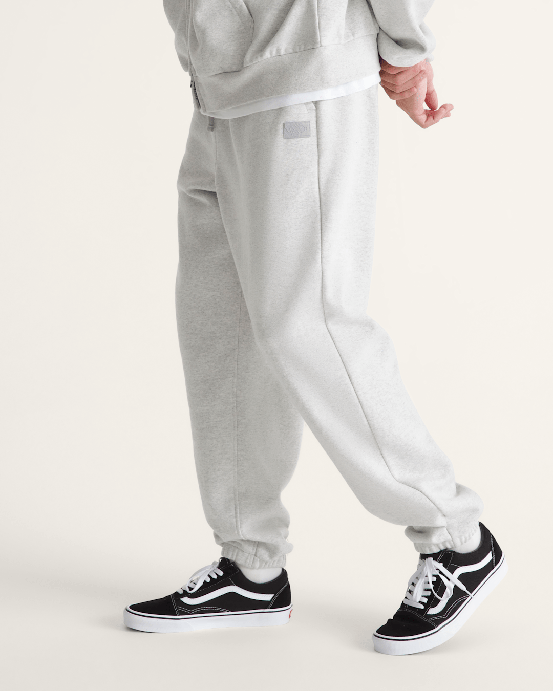 Vans Premium Fleece Sweat Pants in Ash Heather Grey