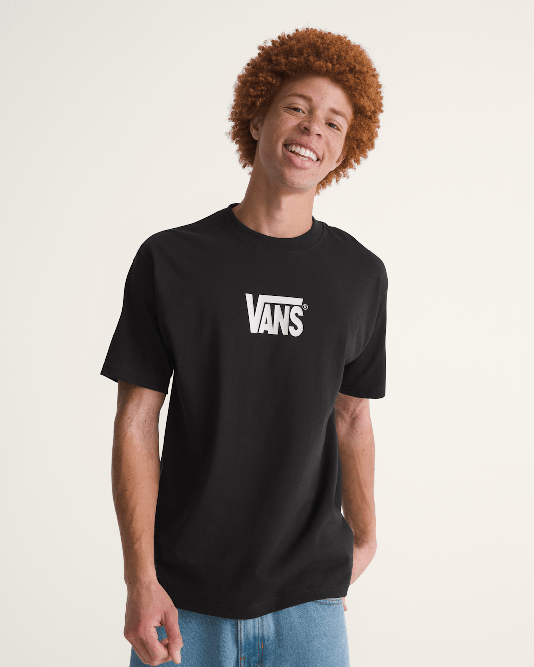 Vans Stretch Logo T-Shirt in Black / White
