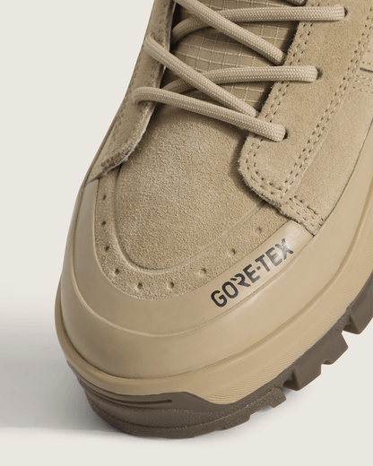 Vans Sk8-Hi GORE-TEX Insulated Shoe in Incense Brown