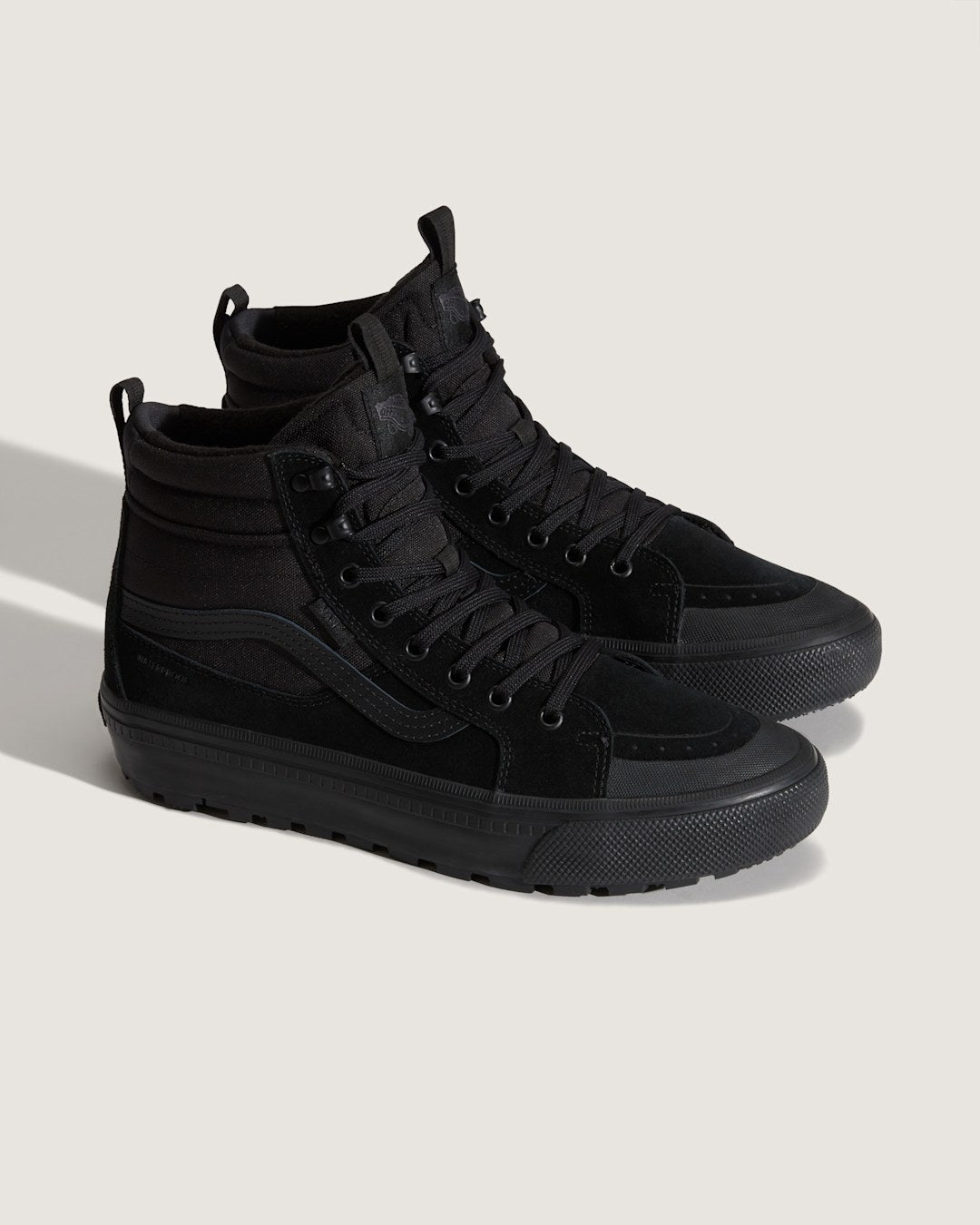 Vans Sk8-Hi Waterproof Insulated Shoe in Black