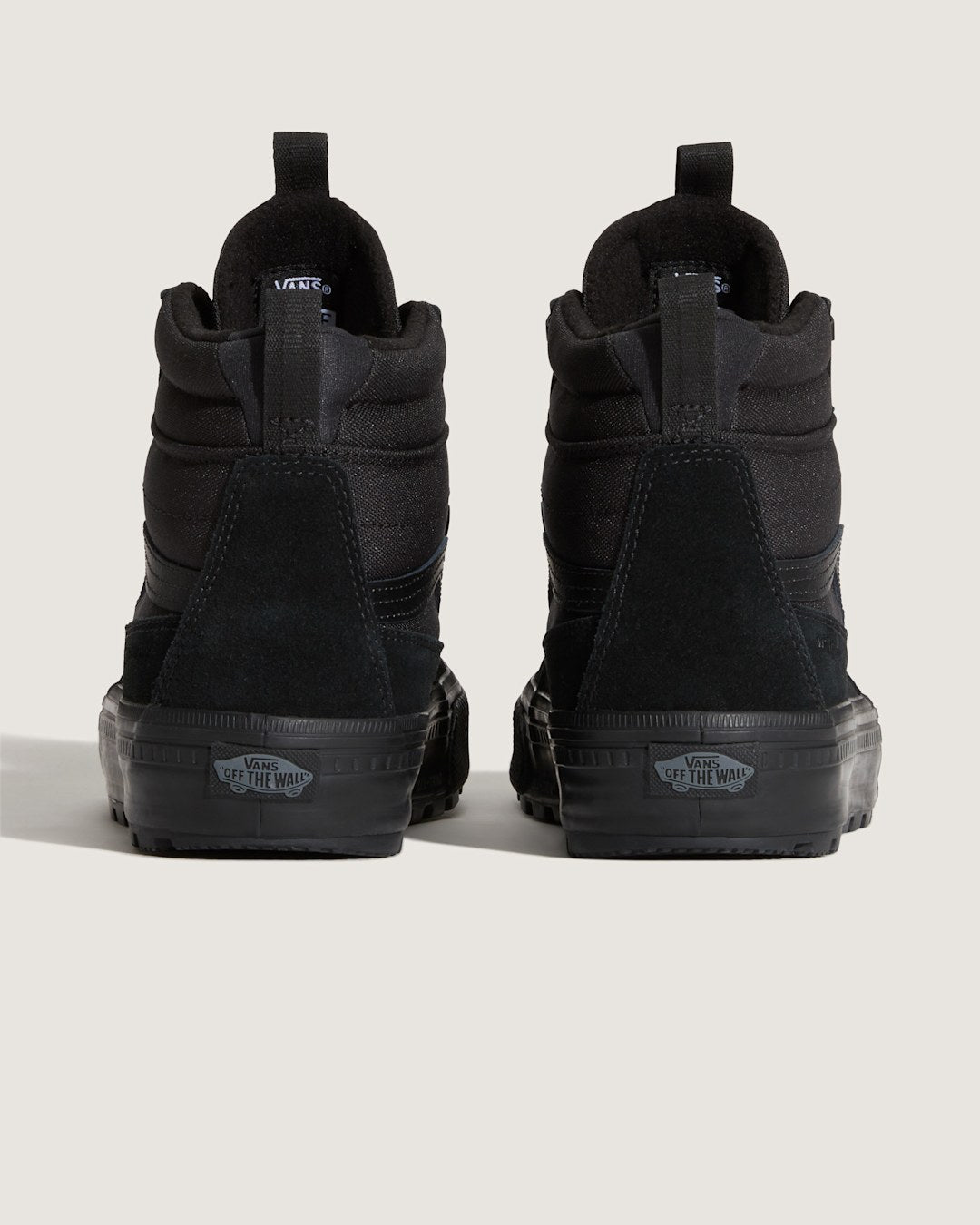 Vans Sk8-Hi Waterproof Insulated Shoe in Black