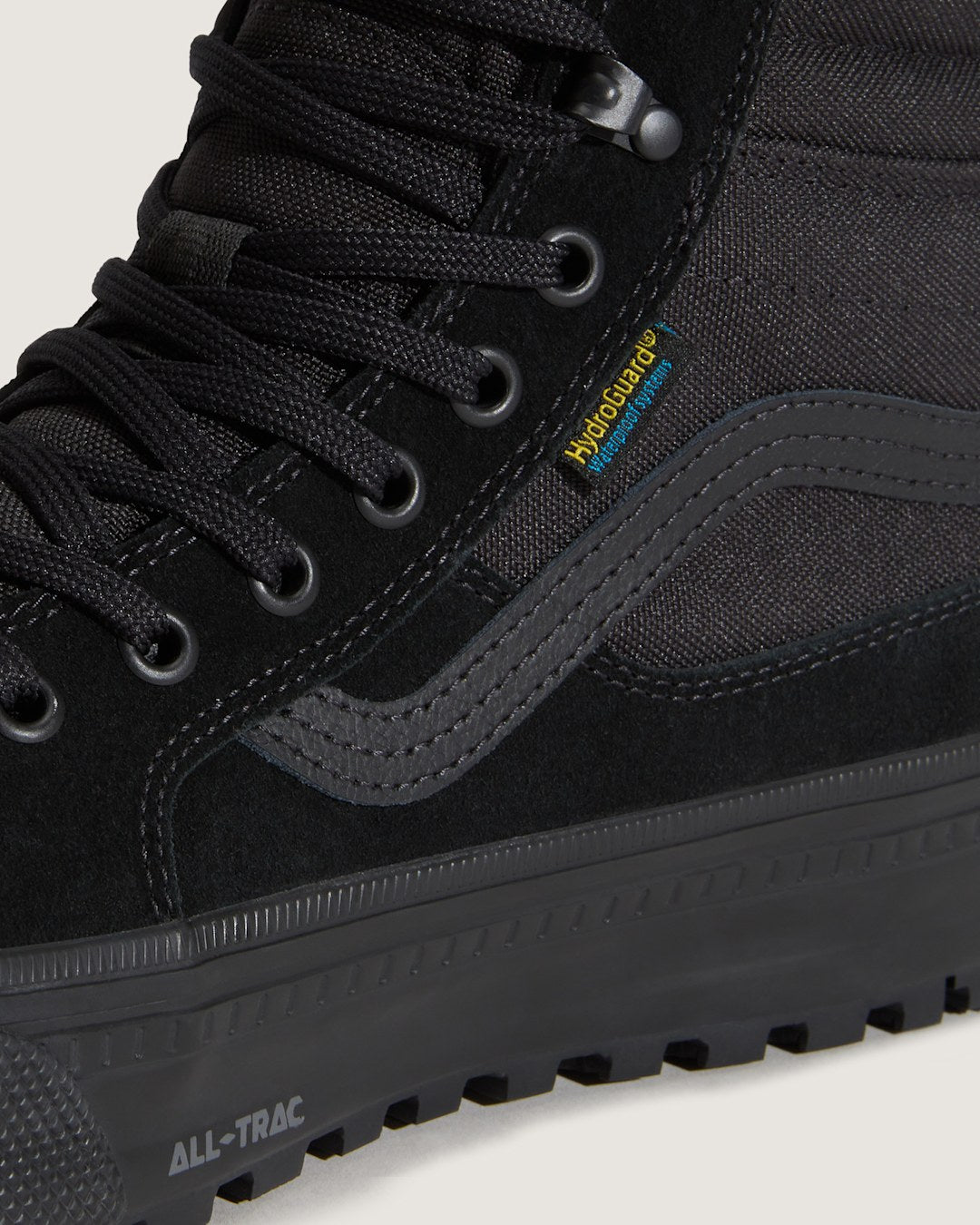 Vans Sk8-Hi Waterproof Insulated Shoe in Black