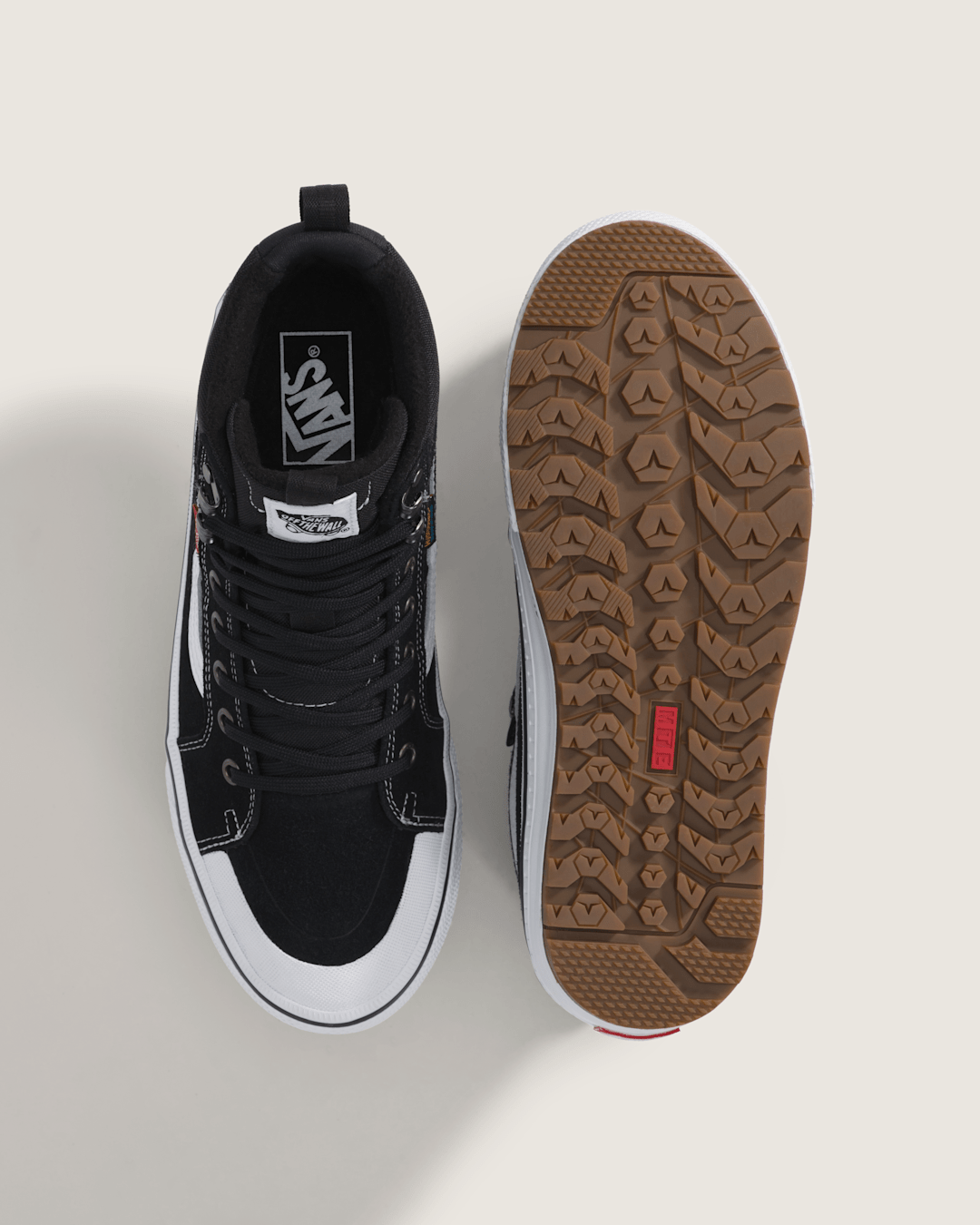 Vans Sk8-Hi Waterproof Insulated Shoe in Black / White