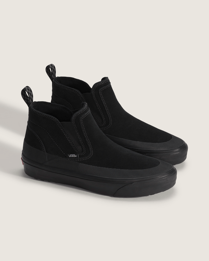 Vans Mid-Slip Insulated Shoe in Black