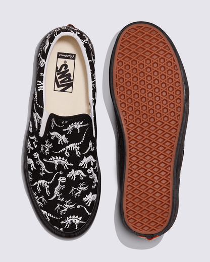 Vans Customs Classic Slip-On Shoe in Customs