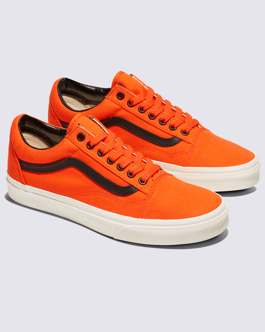 Vans Customs Old Skool Shoe in Customs