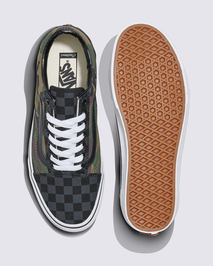 Vans Customs Old Skool Shoe in Customs