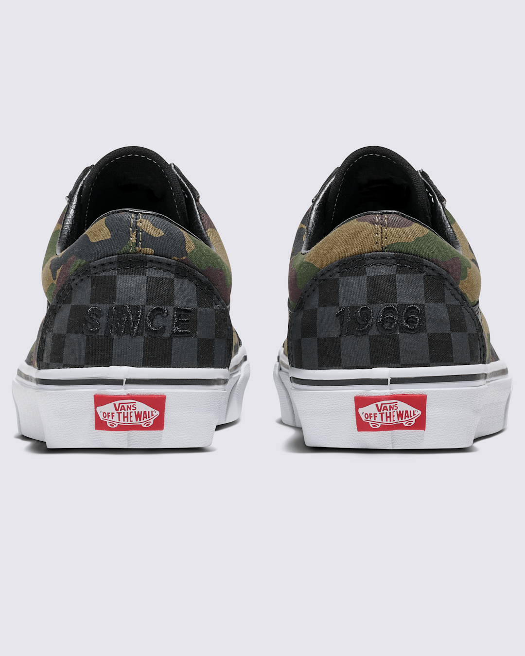 Vans Customs Old Skool Shoe in Customs