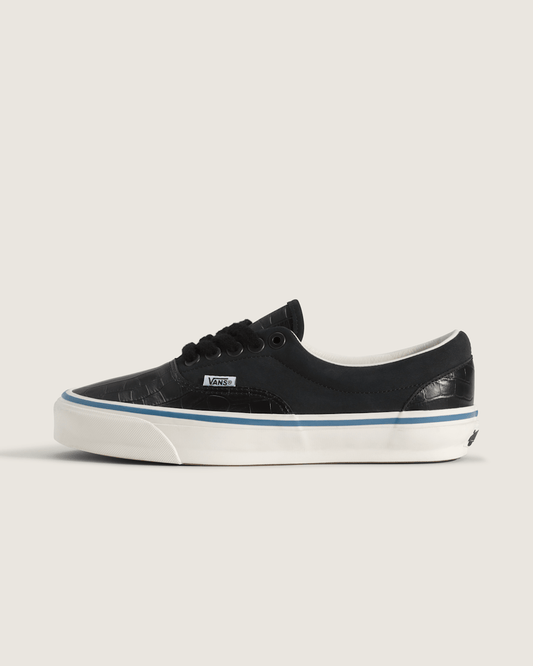 Vans OTW Era 95 Vibram in Black