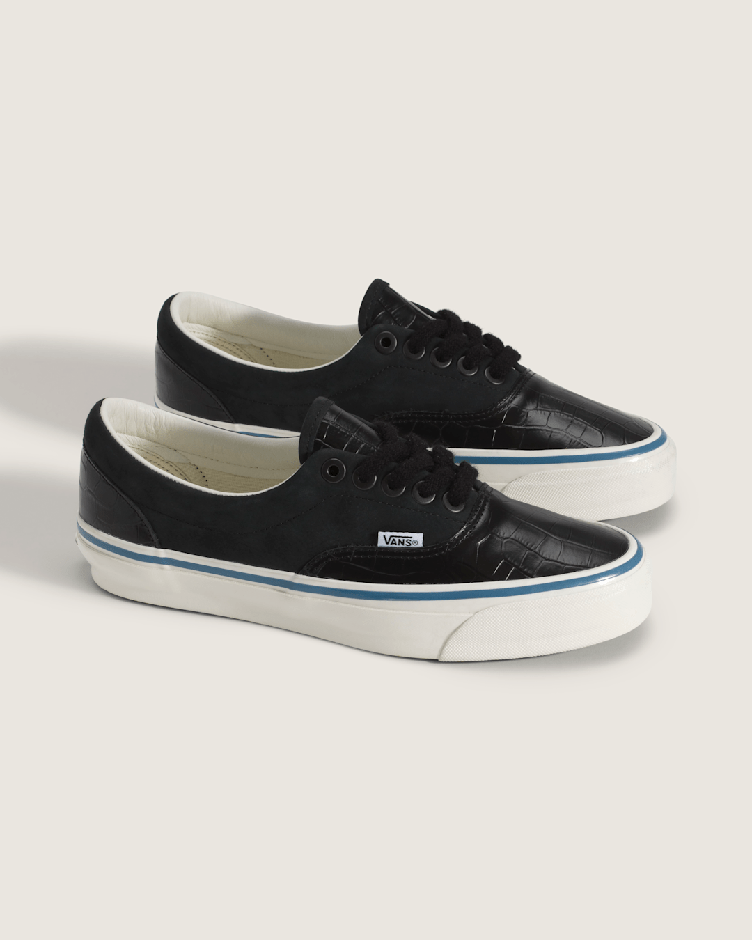 Vans OTW Era 95 Vibram in Black