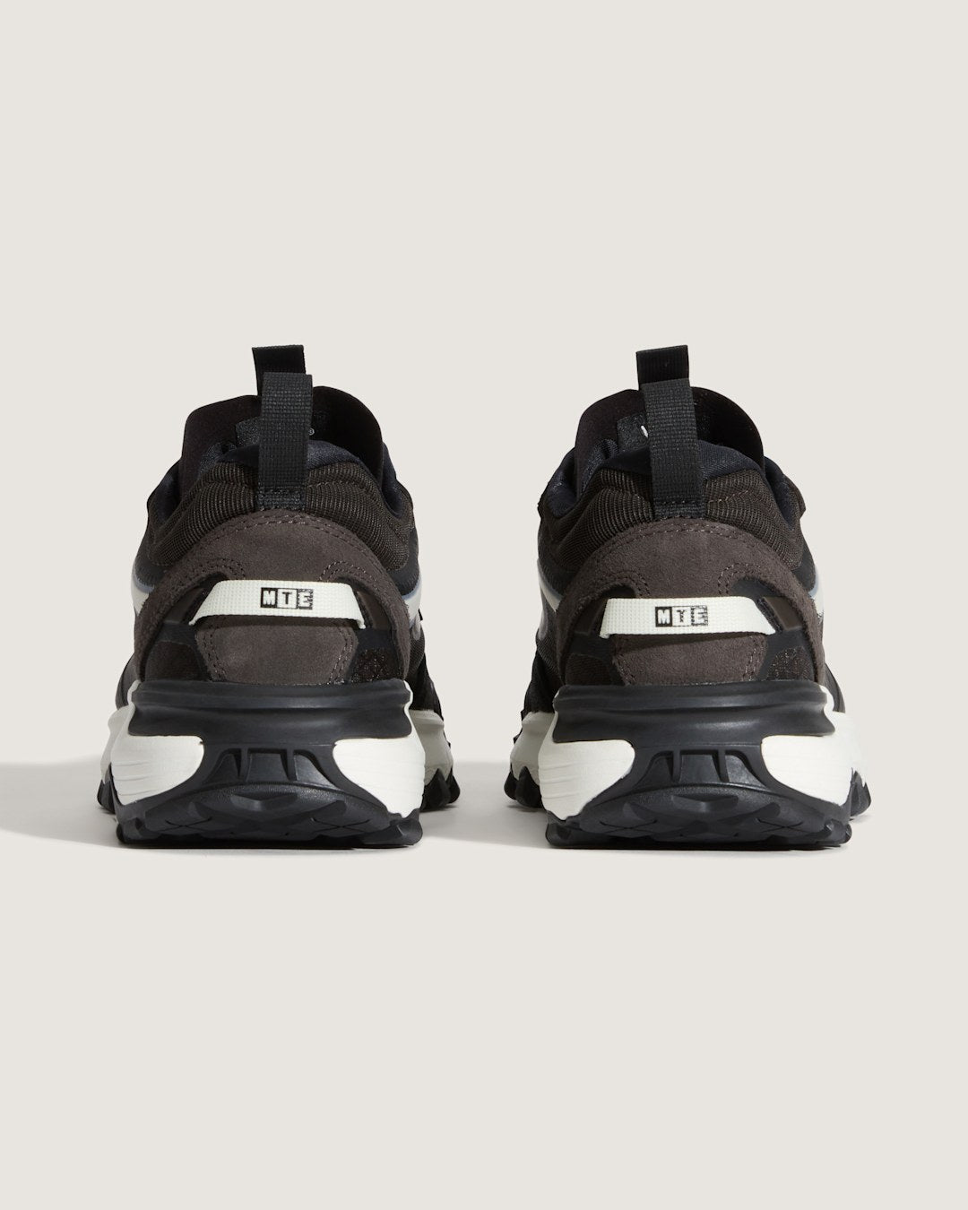 Vans Crosspath XC Shoe in Washed Black