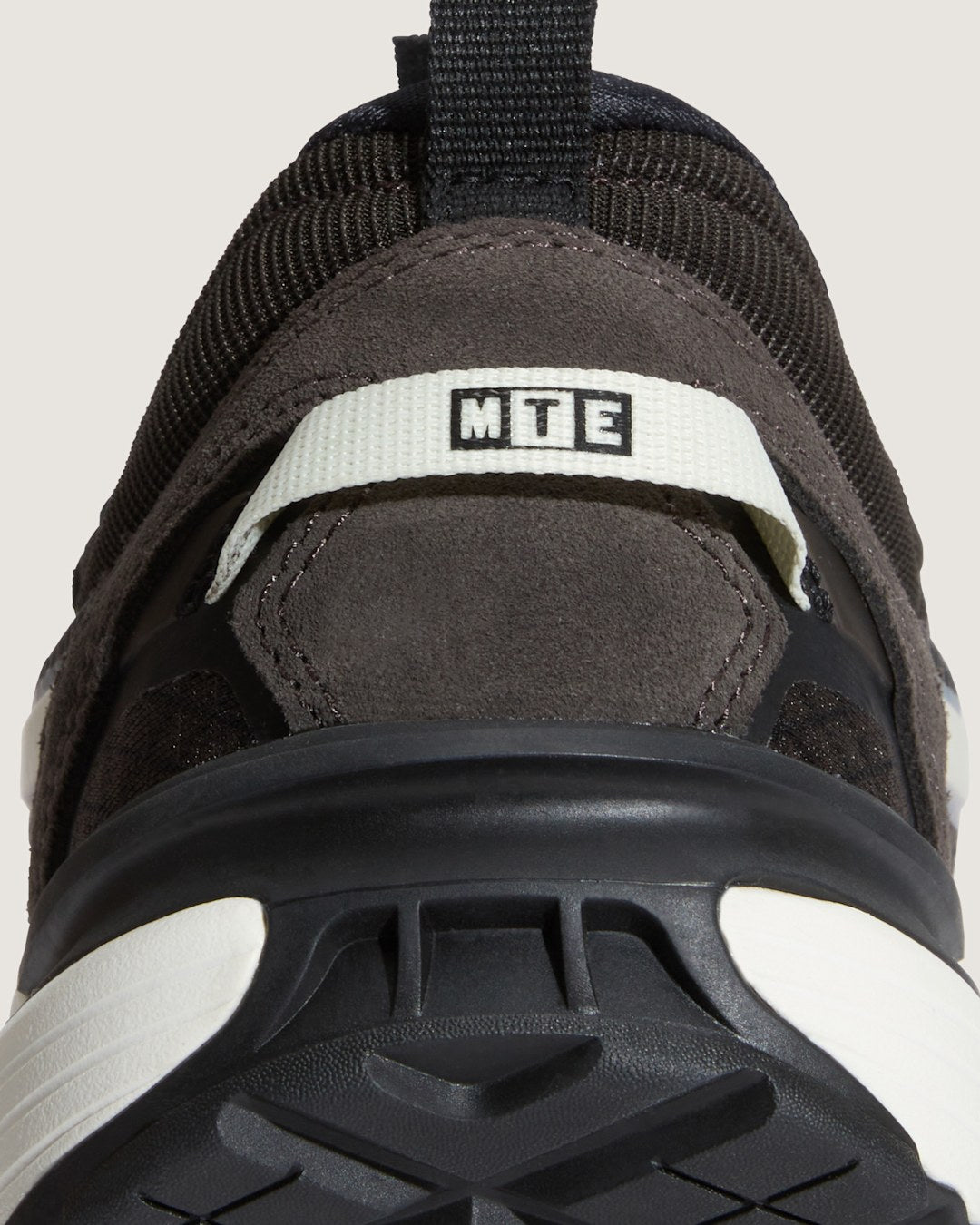 Vans Crosspath XC Shoe in Washed Black