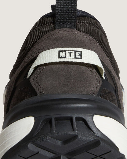 Vans Crosspath XC Shoe in Washed Black