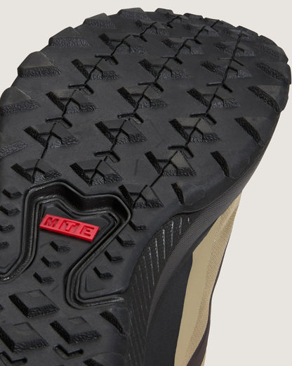 Vans Crosspath Shoe in Forest Green