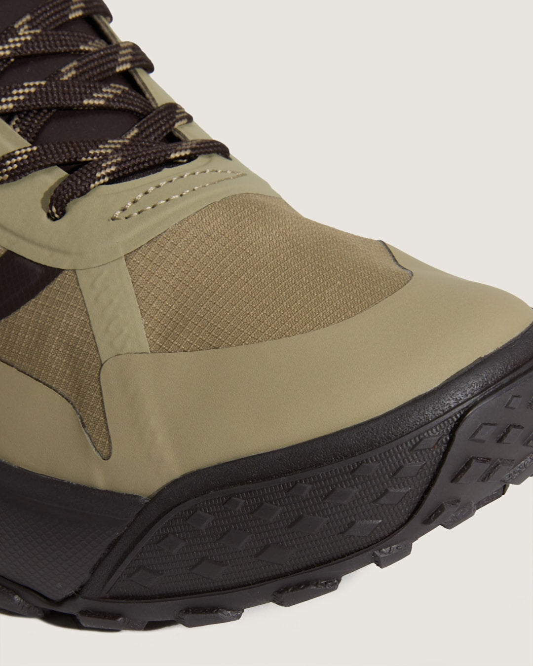 Vans Crosspath Shoe in Forest Green