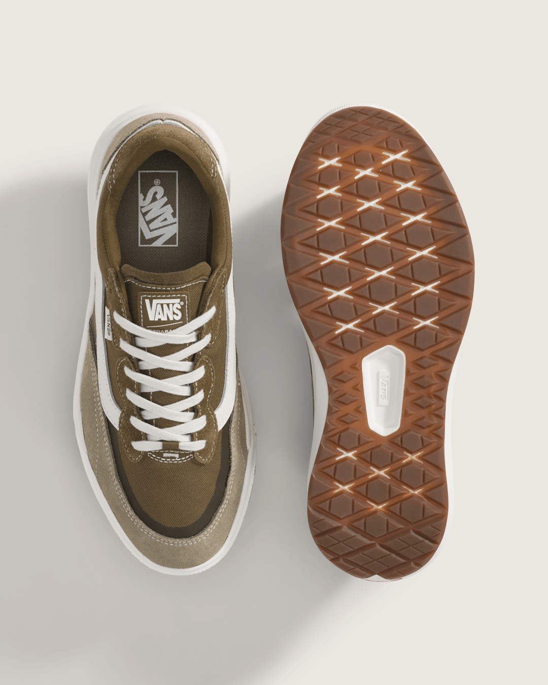 Vans UltraRange 2.0 Shoe in Tobacco Brown