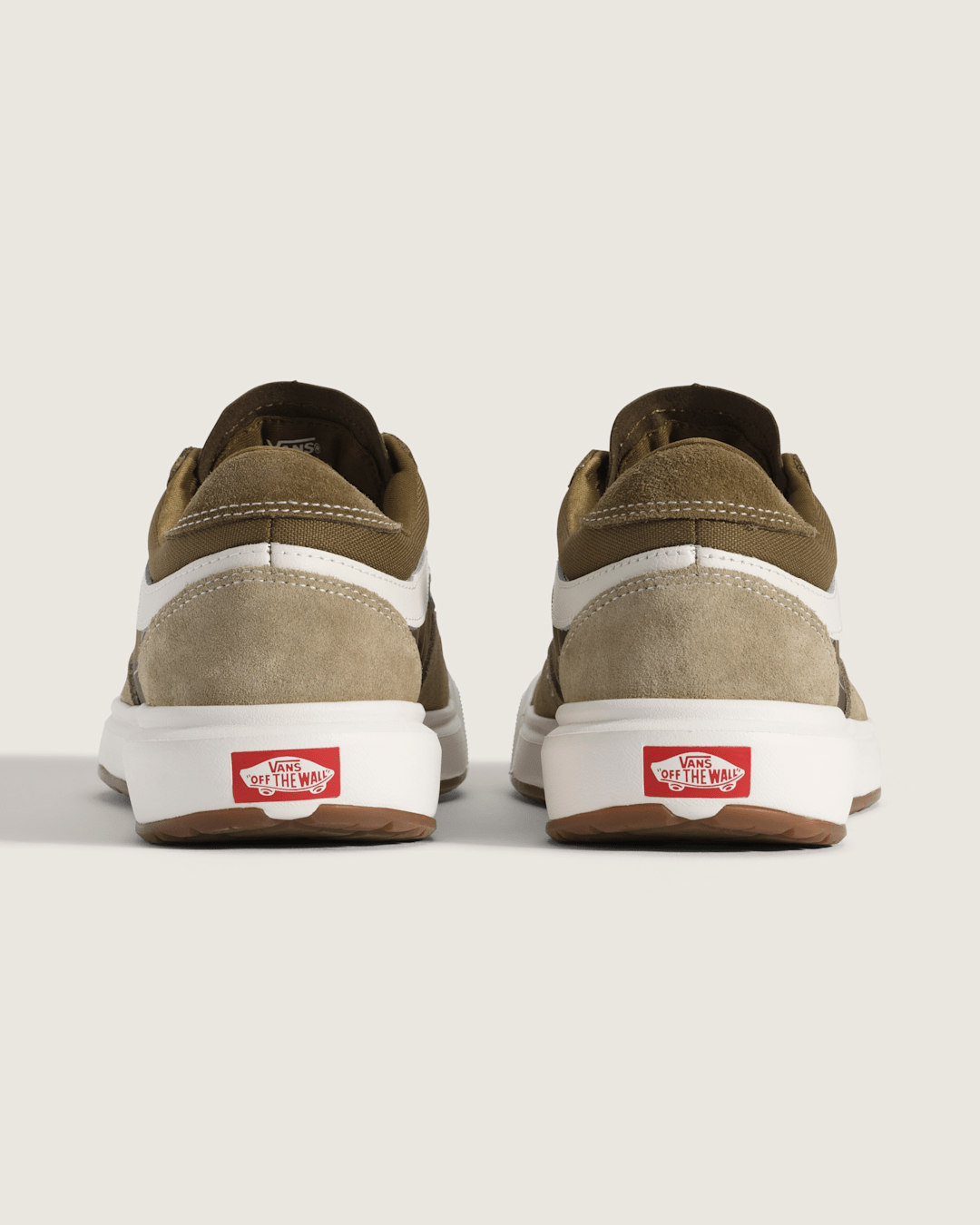 Vans UltraRange 2.0 Shoe in Tobacco Brown