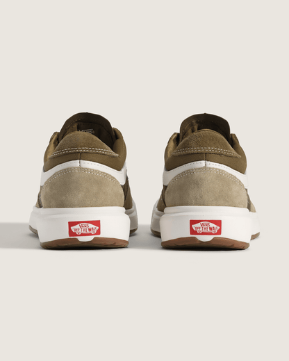 Vans UltraRange 2.0 Shoe in Tobacco Brown