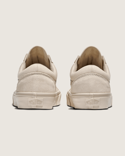 Vans Old Skool Shoe in Marshmallow White