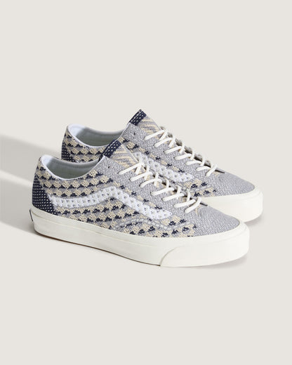 Vans Premium Old Skool Shoe in Geo Check Frost Grey