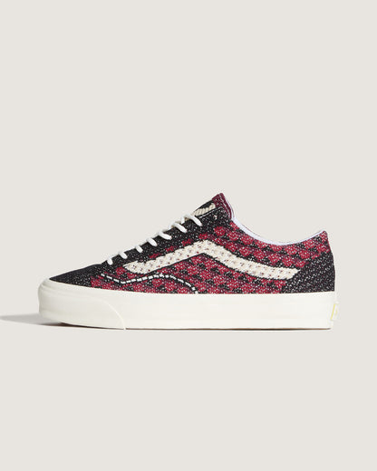 Vans Premium Old Skool Shoe in Geo Check Bordeaux Red